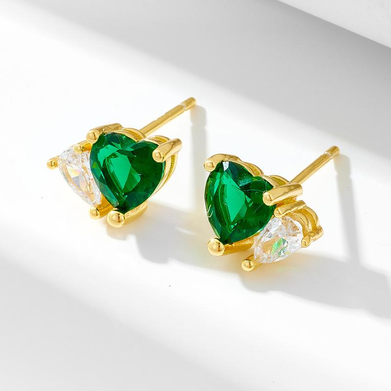 Product Introduction of heart earrings design brand gold vermeil 925 silver party heart shape stud earrings 4