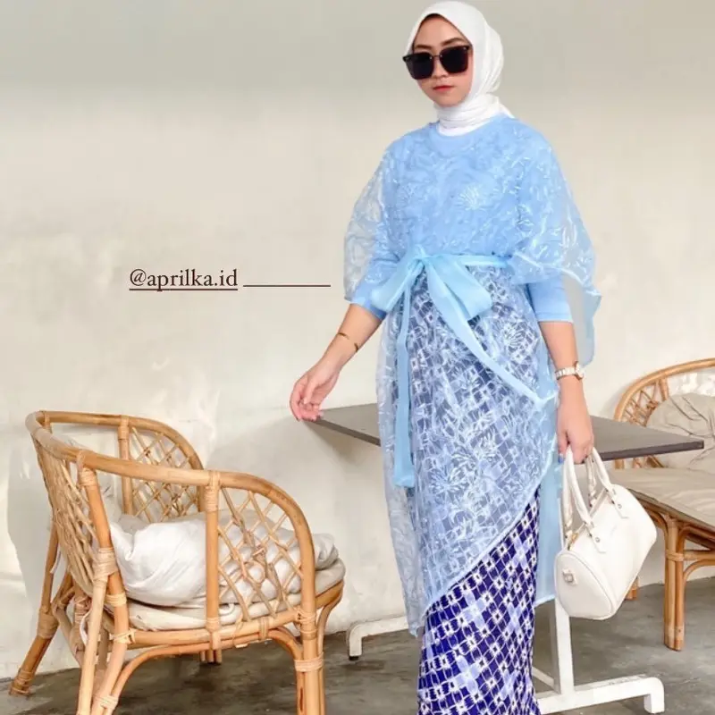 Aprilka - Set Elma Baju Pesta 2