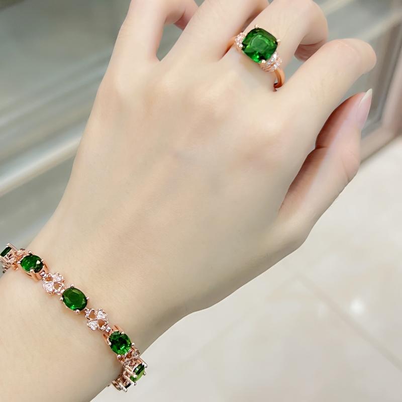 Product Introduction of Rose Gold Plated Emerald Diamond Earrings Ring Pendant Necklace Jewelry Set Exquisite Green Diamond Jewelry cincin perak ring silver silver diamond cincin perak lelaki 24