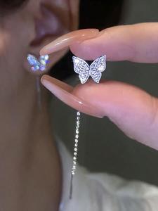 上品な蝶デザインのダングルピアス、パーティーや日常の服装にぴったりのラインストーン装飾タッセルピアス、誕生日プレゼントに最適なトレンディで上品なジュエリー