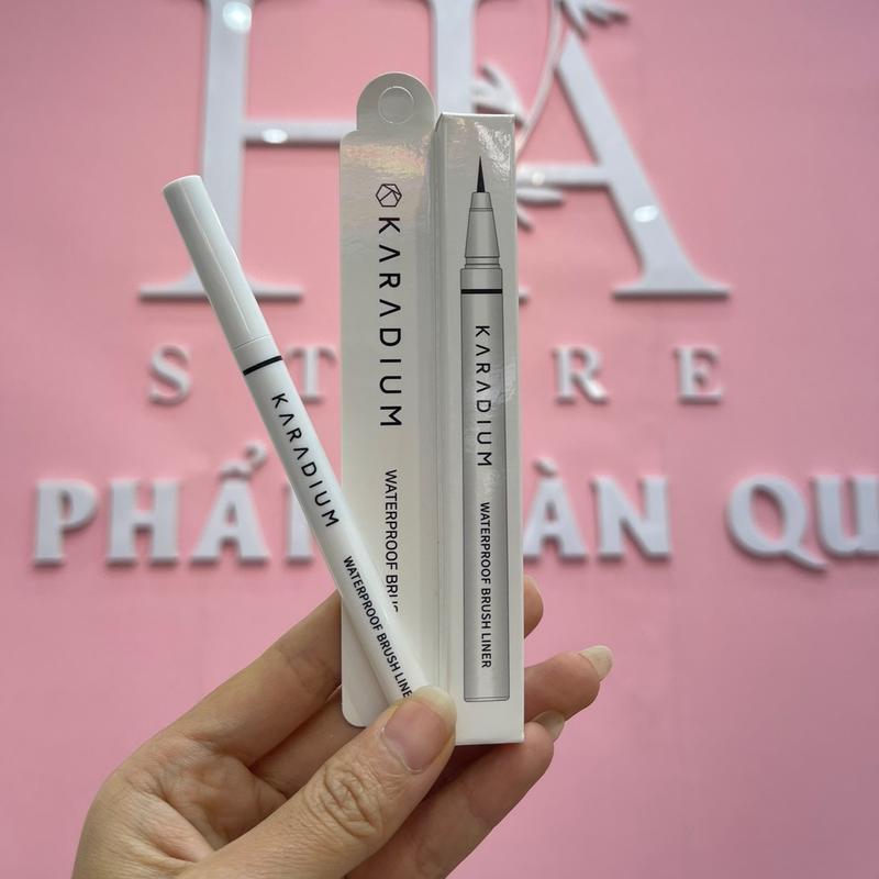 Kẻ Mắt Dạ Karadium Waterproof Brush Liner Không Lem Siêu Đen Siêu Nét Mỹ Phẩm Trang Điểm Cosmetic Nữ