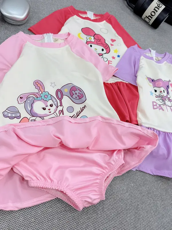 QAKISD B016 Bộ đồ bơi cho bé gái , bikini bé gái họa tiết kurumi in chữ Battel 8-30kg rất cute cho các bé yêu 3