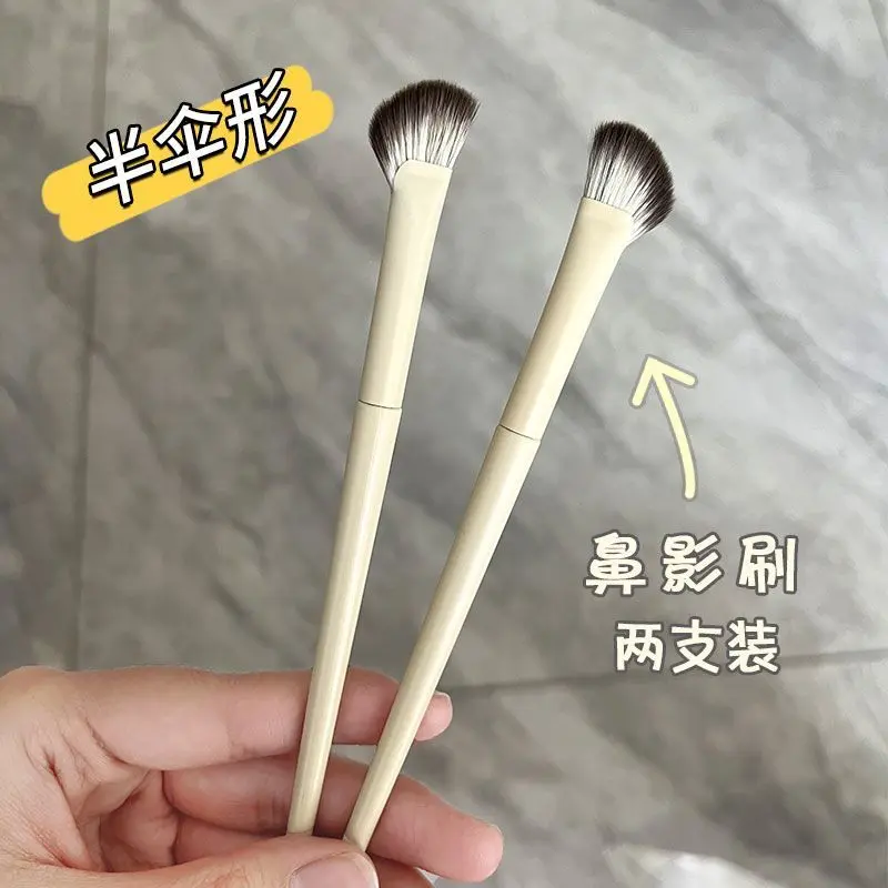 [Fit Nose Wing] Nose Shadow Brush Precise Concealer Nose Wing Eye Tail Aegyo-sal Lower Eyeshadow Brush Eyeliner Brush Contour Brush