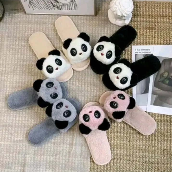 sendal rumah bulu(bonekan panda) Dalam Ruangan 1
