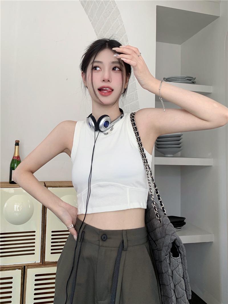 Product Introduction of Áo Ba lỗ Nữ Áo Croptop Cotton Mềm Mịn Kèm Mút Đệm Ngực Dáng Ngắn Siêu Hot Hàng QC Loại 1 Màu Đen, 5 Màu Kem Đệm Lót Women Thun áo croptop cóáotrong 20