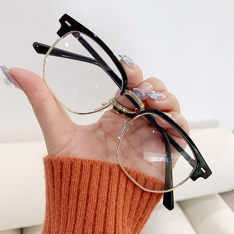 Product Introduction of New Retro Personalized Eyebrow Frame Men's Business Leisure Trend Half Frame Female Anti Blue Light Glasses Plain Glasses for Bare Face 18