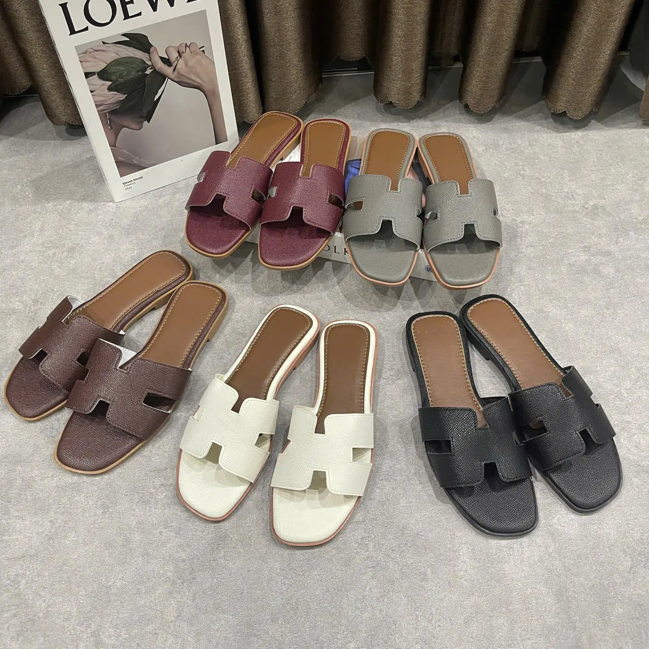 Dép nữ - Dép nữ chữ H quai da sần -Đế 1cm - Phom chuẩn , da mềm êm chân siêu hót 2025