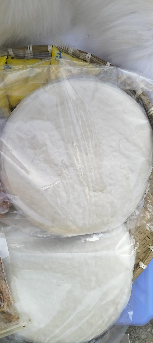 Product Introduction of com bo nhỏ truyền thống 1   ăn thử vị bánh tráng phơi sương , muối tép hành phi, và bo Gói Ăn Vặt Snack Food Thức Ăn Chua 4