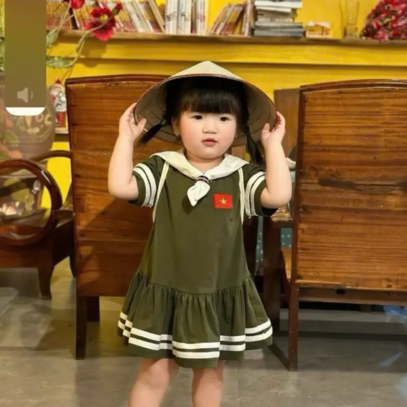 Đu trend kỷ niệm cho bé trai và bé gái set đồ bộ đội siêu xinh kèm balo size từ 10kg đến 26kg