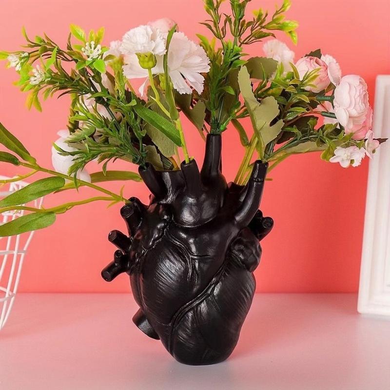 Product Introduction of Heart Shaped Resin Vase, 1 Count Creative Desktop Ornament, Decorative Vase for Home Office, Ideal Housewarming Gift, Valentine's Day Gift Idea 6