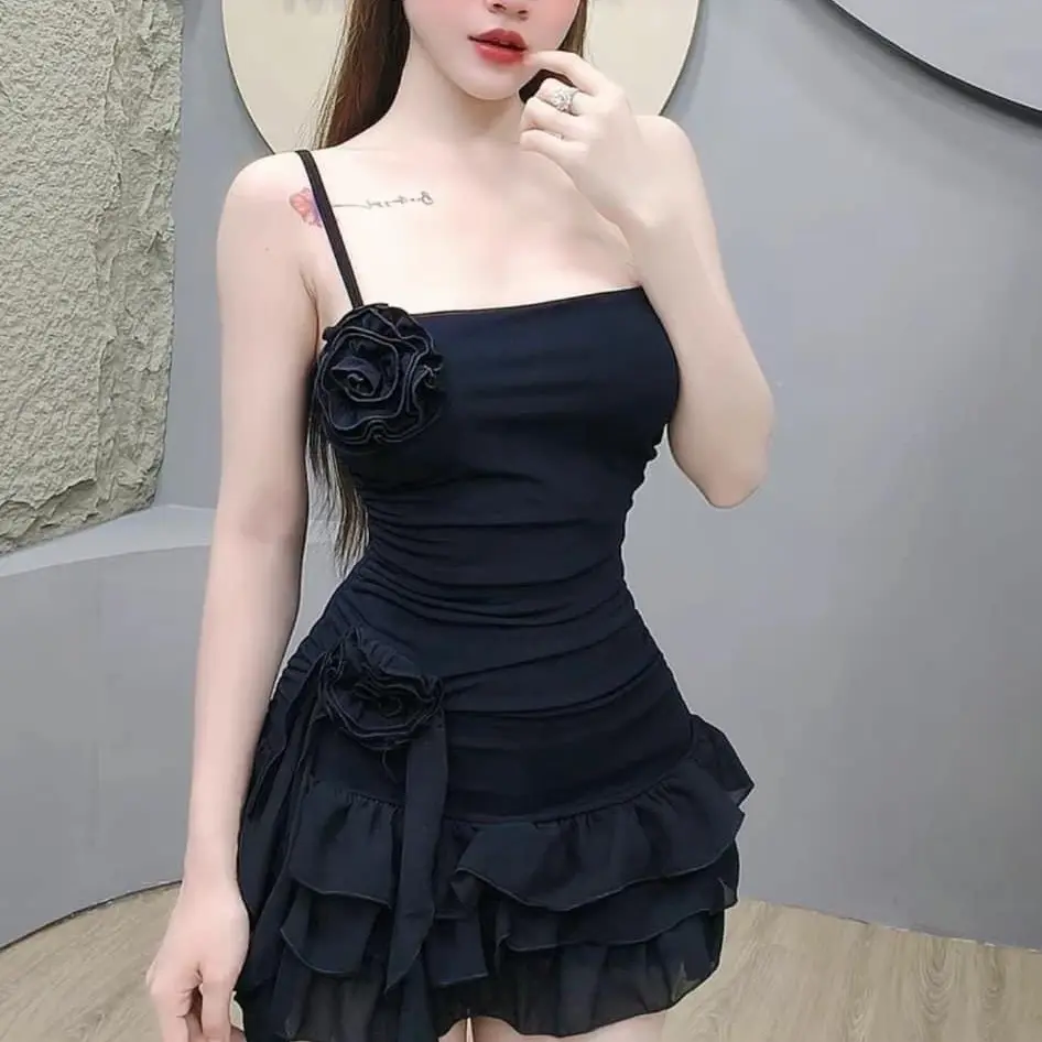 ￼Đầm Body Nữ 2 Dây Nhúm Eo Đính Hoa, Đầm Nữ Dáng Ngắn Đi Chơi Sang Chảnh