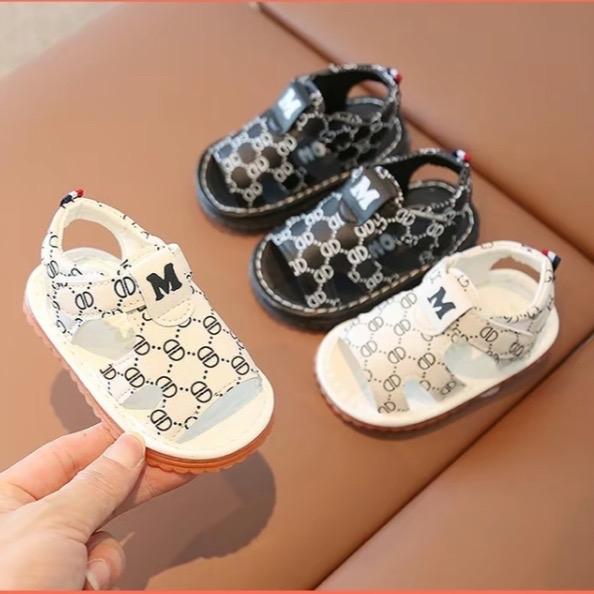Dép Tập Đi Cho Bé Trai Gái Có Tiếng Kêu Sandal Tập Đi Có Kèn SHINBABYKIDS Da Mềm Chống Trượt 0-18 Tháng Sandal giaytapdi chobetrai suc begai giày