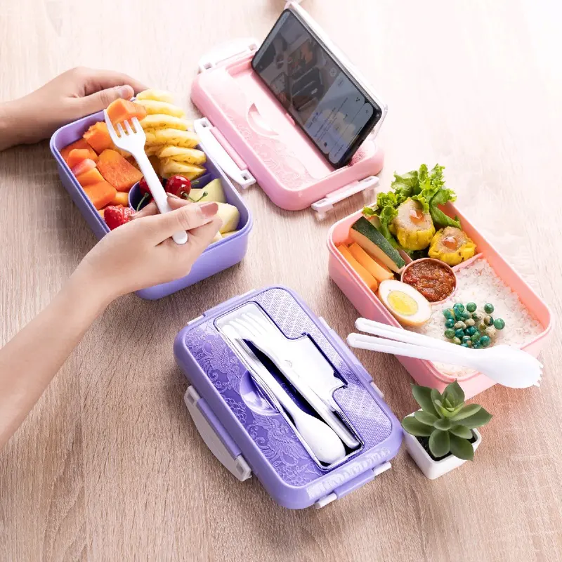 Kotak Makan Lunch Box / Kotak Bekal Anak / Kotak Makan + Sendok Garpu 2