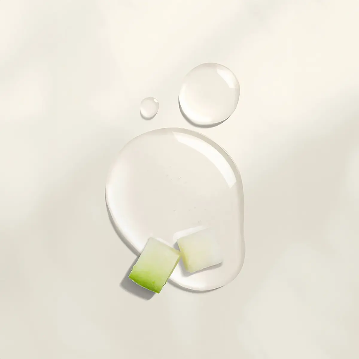 Minisize Nước tẩy trang bí đao Cocoon tẩy sạch makeup & giảm dầu 50ml | BigBuy360 - bigbuy360.vn