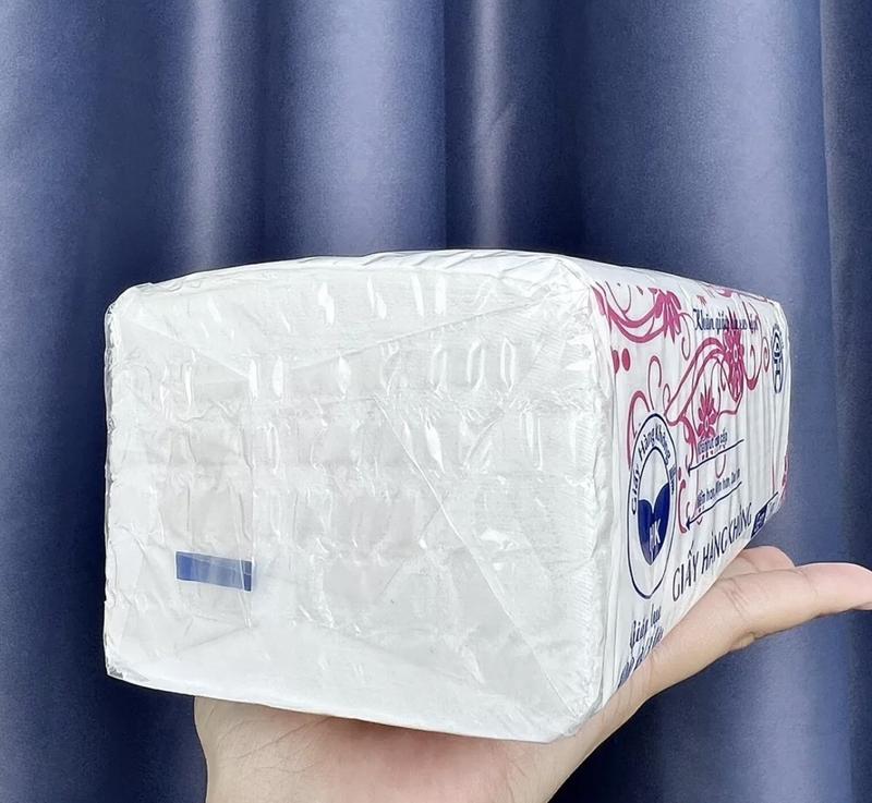 Product Introduction of Lốc 4 gói Giấy Rút Lụa Mềm, Dai, Mịn 400 tờ/3 lớp/,giấy rút Hàng Ko Giấy Ăn Khăn Giấy Giấy Vệ Sinh 1