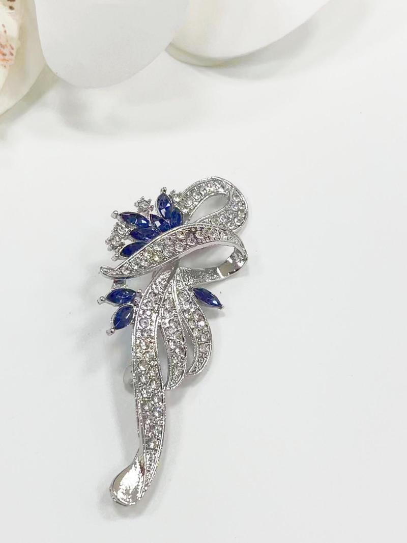 Product Introduction of Elegant Flower Design Brooch, Rhinestone Decorated Clothes Brooch, Fashion Accessories for Women & Girls, Trendy All-match & Exquisite Brooch for Birthday Gift 9