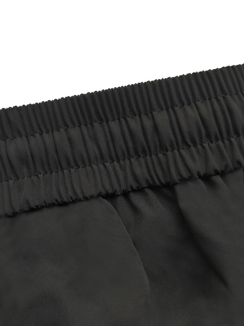 Product Introduction of Men's Solid Color Flap Pocket Cargo Shorts, Loose Casual Comfy Straight Leg Shorts for Summer, Men's Bottoms for Daily Wear 3