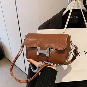 MOONBAGS Tas Selempang Slingbag Wanita Fashion Brand Original Lukaci - 912