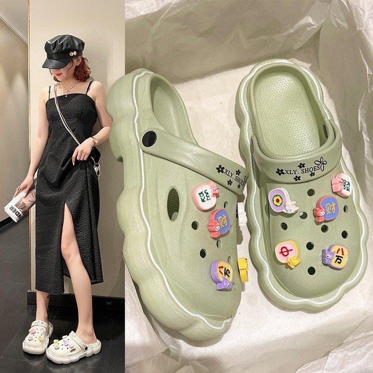 Product Introduction of Hole Shoes Eva Women's Platform plus Height Increasing Summer Outer Wear Closed Toe Non-Slip Deodorant Cartoon New Cool Beach 1