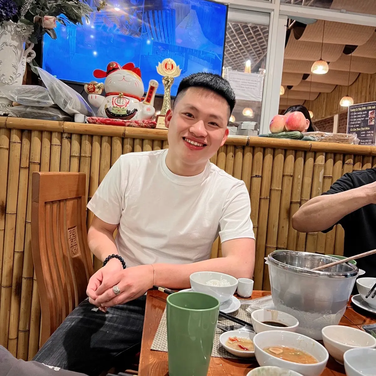 Áo phông trơn Qccc dành cho nam và nữa Menswear Nhung Menswear Nhung