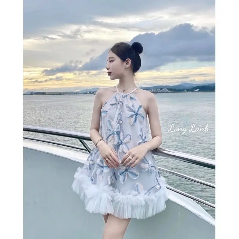 [Loại đẹp] Váy babydoll cổ yếm thêu hoa 2 lớp bồng xoè