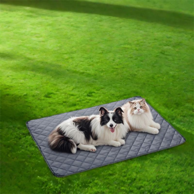 Practical Oxford Cloth Dog Cooling Mat Waterproof Reusable Dog Pee Pad Moisture-proof Dirtresistant Pets Absorbent Diaper Home 3