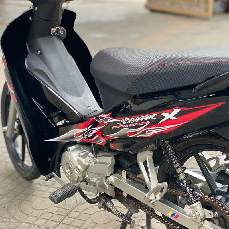 tem rời dán cho xe sirius lửa chữ spark đỏ đen in chất liệu decal trắng ,Nhãn Dán 6