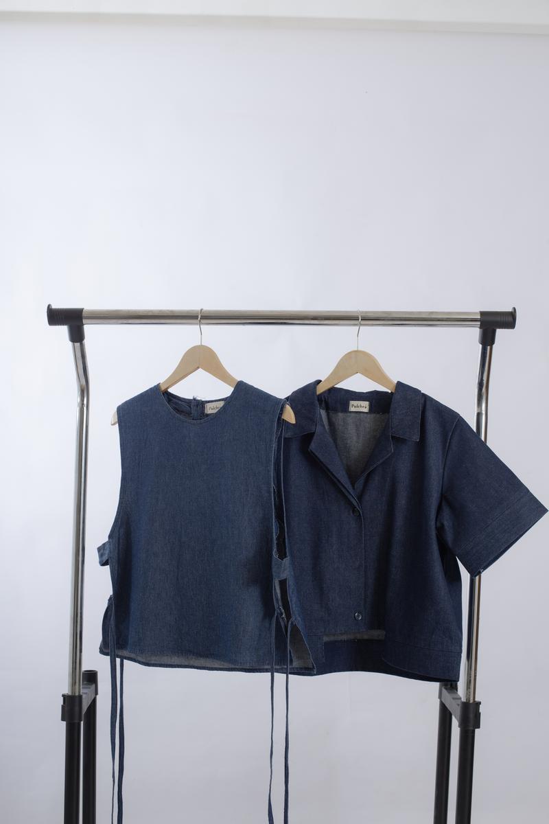 Product Introduction of Denim Vest - Outer Vest Wanita Rompi Jeans Korea Style (Dark Color, One Size, Two Colours) | WEARPULCHRA | 1
