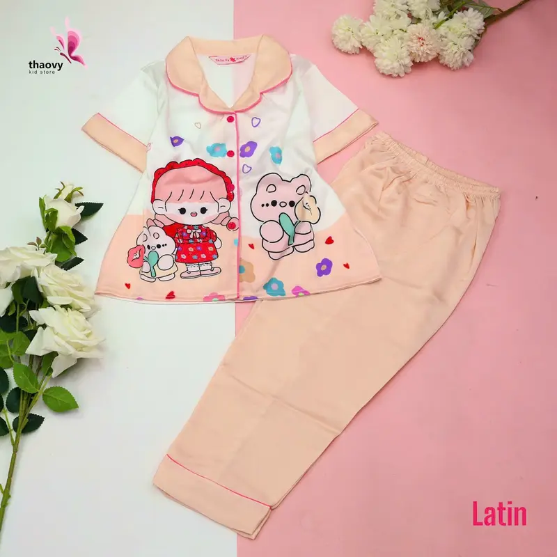[10-57Kg] Bộ Pijama Bé Gái Tóc Hồng" tay ngắn quần dài Vải Lụa Cao Cấp - ThaoVySleepwear - Xanh Rêu Đỏ Hồng Tím - Quần Áo Ngủ Pijama Nữ - Bé Gái - Bộ Ngủ Lụa Đồ Bộ Mặc Nhà Homewear Sleepwear Không Nhăn Co Giãn Không Xù Giặt Không Rút 1