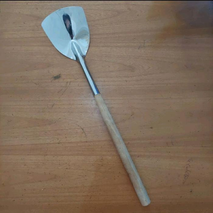 Gambar Spatula Sutil Goreng Stainless Gagang Kayu Murah - DapurKaryaMdn dari Dapur Karya Mdn Kota Medan Tokopedia