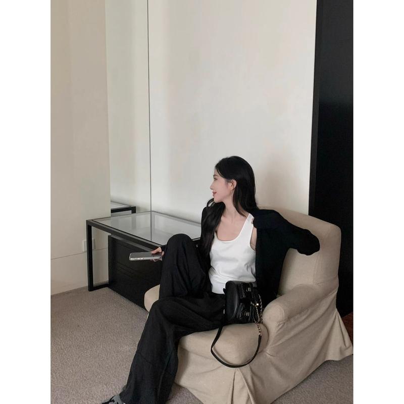 Product Introduction of Áo Cardigan Cổ Chữ V Màu Đen Ngoại Cỡ 100kg, Dành Cho Nữ, Mỏng Và Mùa Hè, Phong Cách Lười Biếng, Áo Khoác Chống Nắng, Điều Hòa Không Khí, Áo Choàng, Năm 2023 4