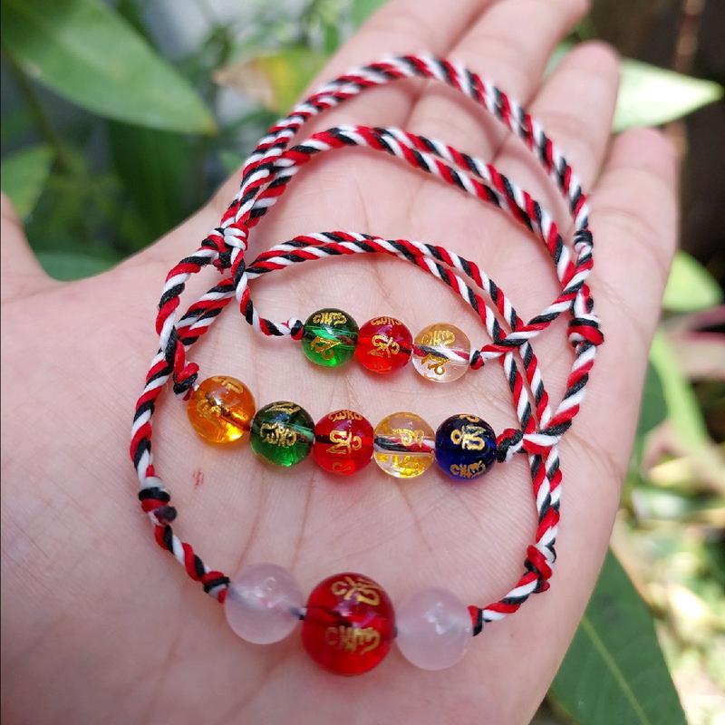 April Gallery - Paket 3 Gelang Tridatu Mantra Panca Rose Cinta Perempuan Laki-laki Batu Aksesoris Benang Putih Bracelet 4