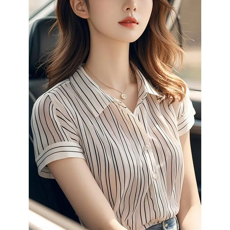 Áo Sơ Mi Ngắn Tay Có Ve Áo, Phong Cách Hàn Quốc, Thiết Kế Sọc Siêu Đẹp, Dành Cho Mùa Hè Của Phụ Nữ, Hàng Mới Về, Thiết Kế Độc Đáo Và Đẹp Mắt, Thích Hợp Cho Phong Cách Trẻ Trung, Áo Sơ Mi Vai