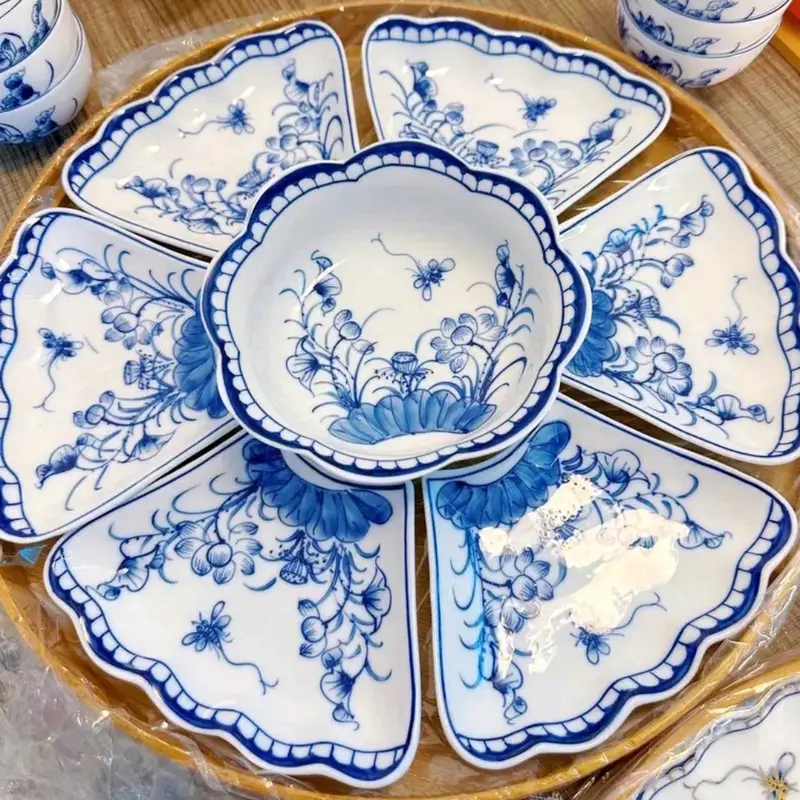 Bộ bát đĩa hoa mặt trời hoạ tiết SEN CHUỒN VẼ KỸ 8