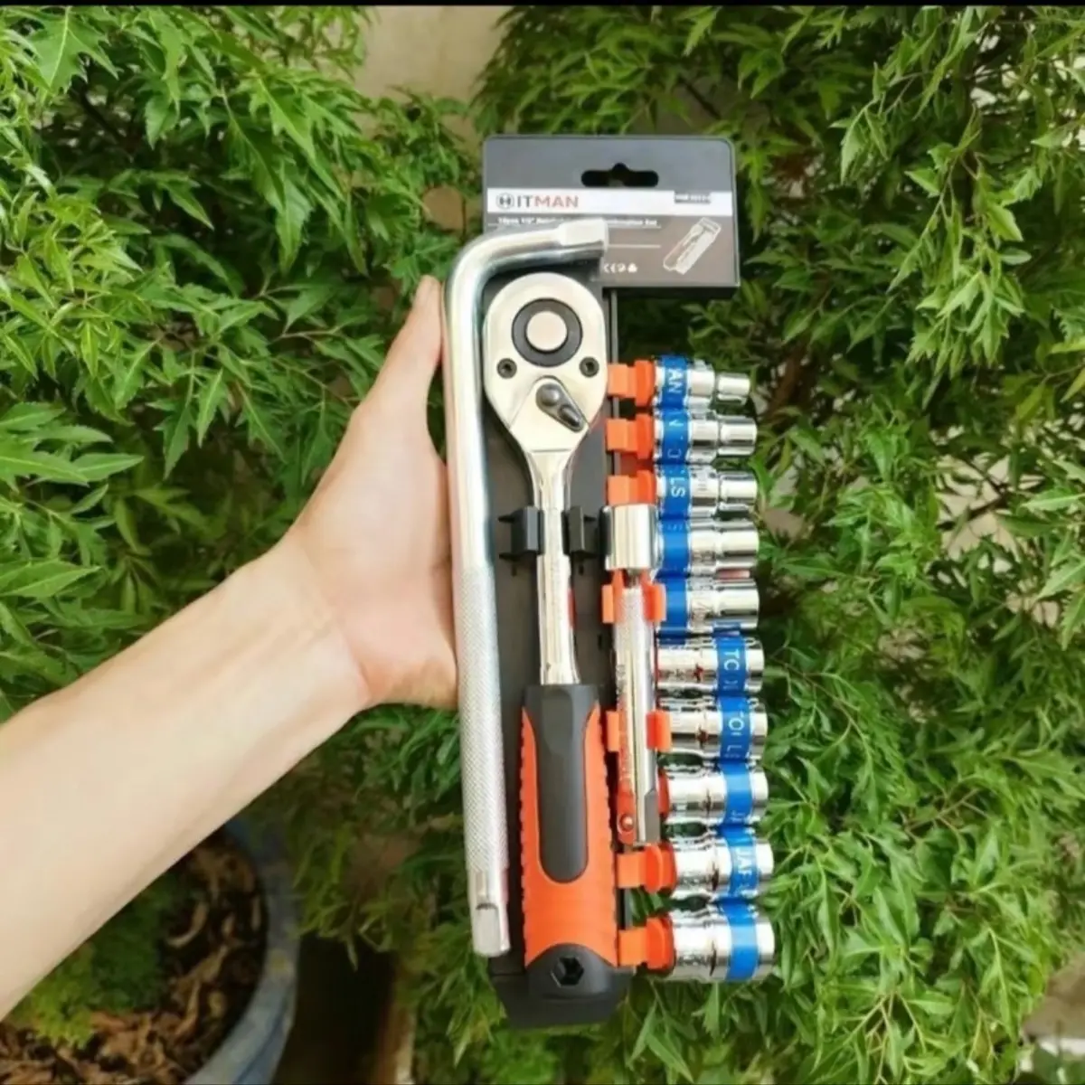( Tặng Tay Siết L )Bộ Dụng Cụ Sửa Chữa 13 Chi Tiết 1/2 HITMAN JAPAN Từ 8-24mm Tiện Lợi .