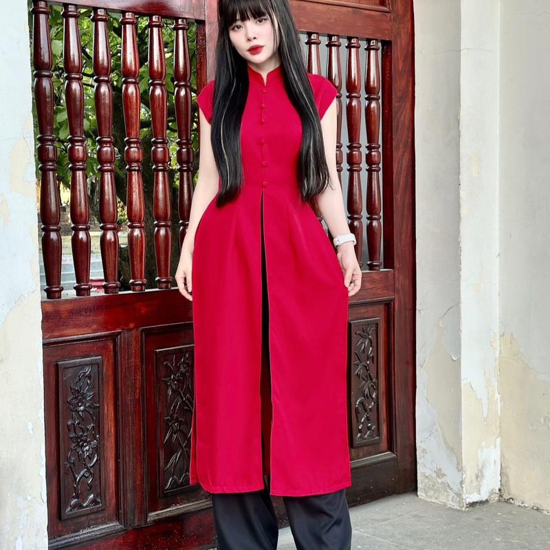 Set Áo Dài Đỏ Quần Dài Đen Xẻ Trước