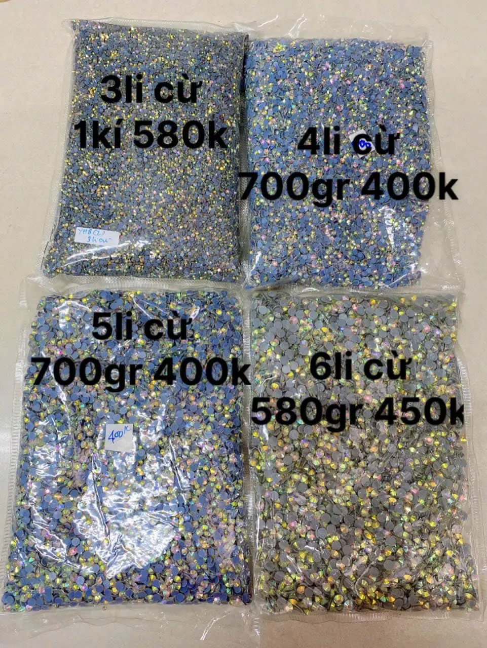 Đá xoàn ủi quần áo đa kích cỡ và màu sắc - Gói 100gr
