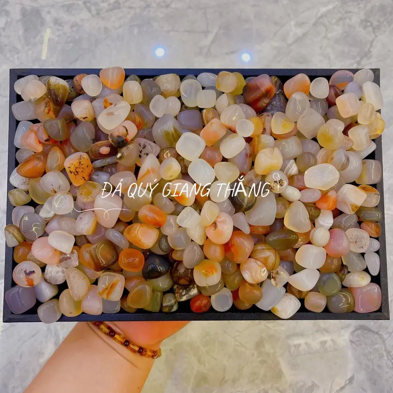 Đá Vụn Ngũ Sắc Tự Nhiên Trang Trí Phong Thuỷ 1