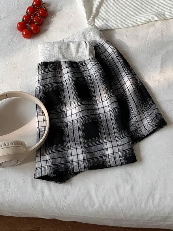 Women's Plaid Print Button Decor Shorts, Casual Fashion Short for Daily Wear, Ladies Bottoms for Summer 2