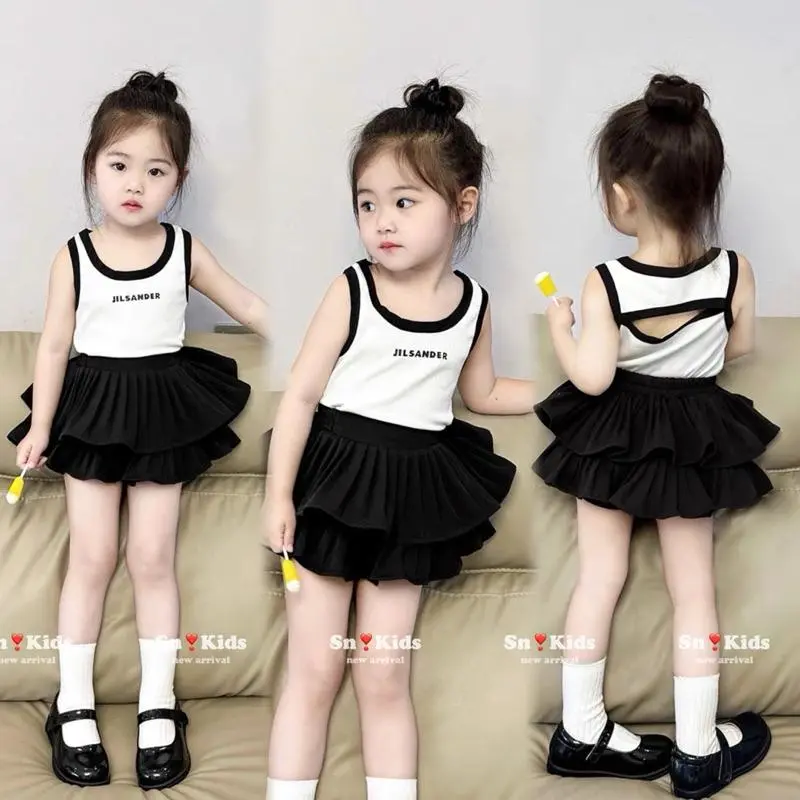 Bộ áo thun ba lỗ và chân váy dập ly đen phong cách hàn quốc cho bé gái