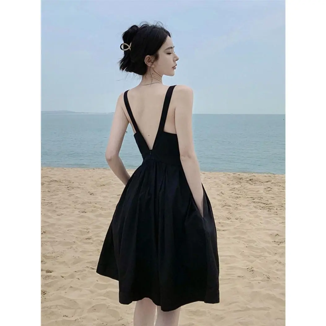 Váy Đi Nghỉ Mát Bờ Biển, Cao Cấp Và Thanh Lịch, Bó Sát Gợi Cảm, Dành Cho Nữ, Phong Cách Pháp, Cổ Chữ V, Thiết Kế Đẹp, Váy Đen Độc Đáo