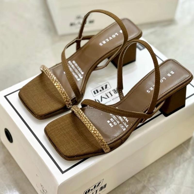 Dép quai hậu đính đá thanh mảnh, guốc cao gót 5 phân sang chảnh