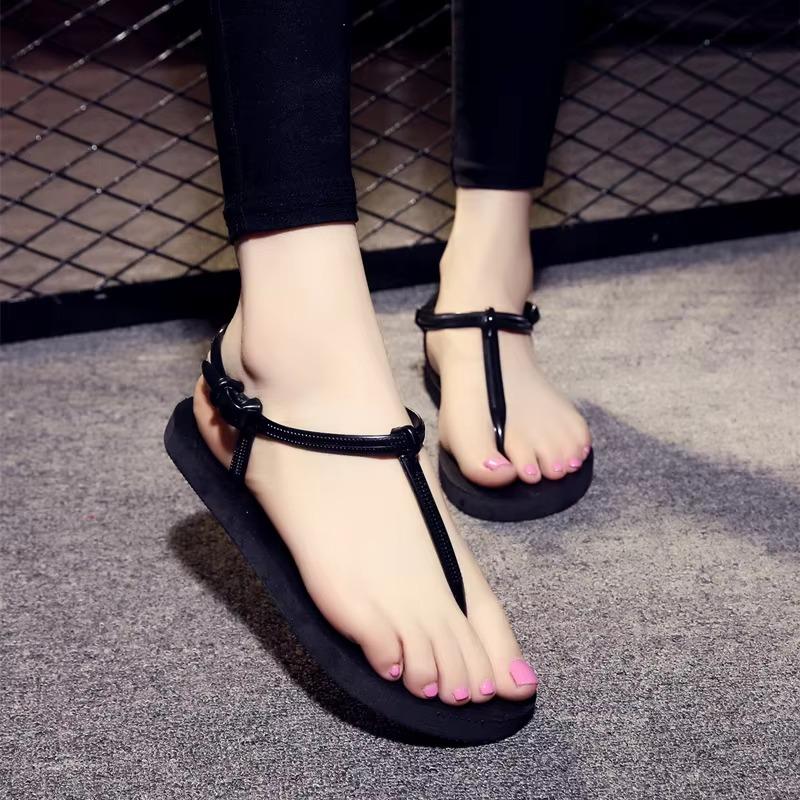 Summer Women's Sandals Outdoor Beach Flip Flops Sandals Student Fashion Flat Bottom Simple Light Weight Girls Casual Sandal 3
