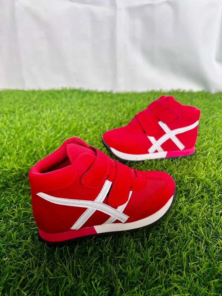 Sepatu Sport Anak Laki Laki Dan Perempuan Boot Merah Garis Putih