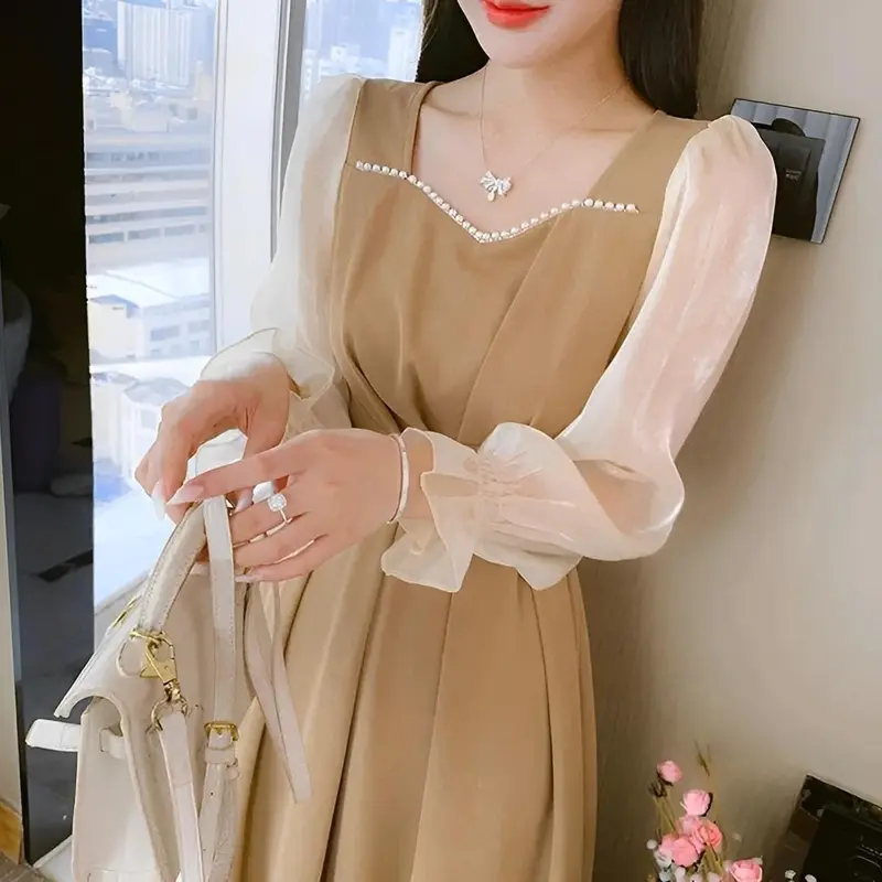 Bless Naomi Dress Midi Vintage Wanita Style Square Neck Lengan Balon Scuba Baju  Gaun  Pesta  Panjang 1