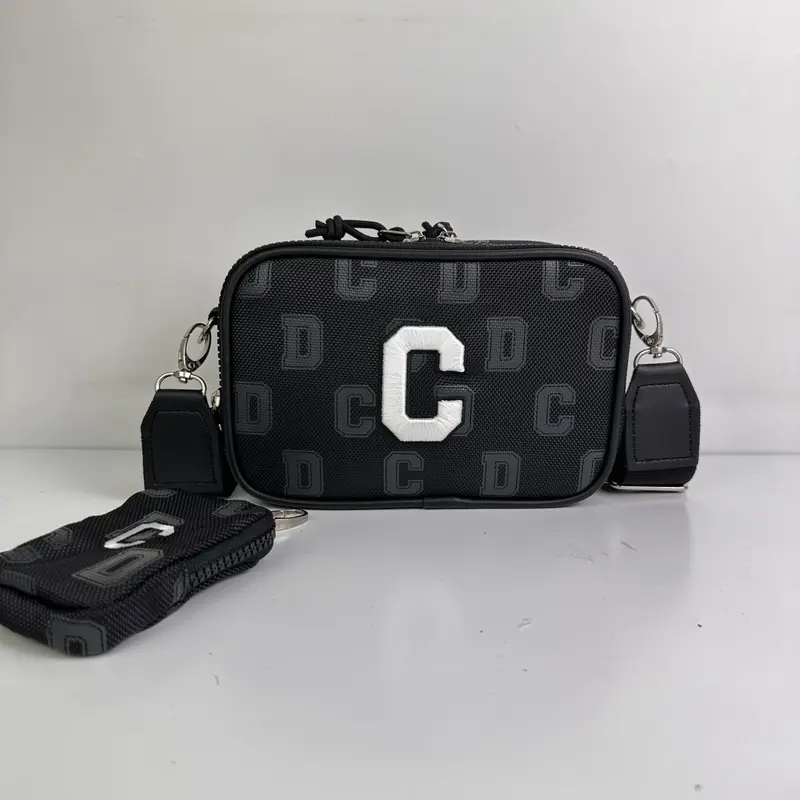 Túi Đeo Chéo Thời Trang Nam Nữ Who.au C Chất Liệu Vải D900 Size 19Cm*14*5cm 0