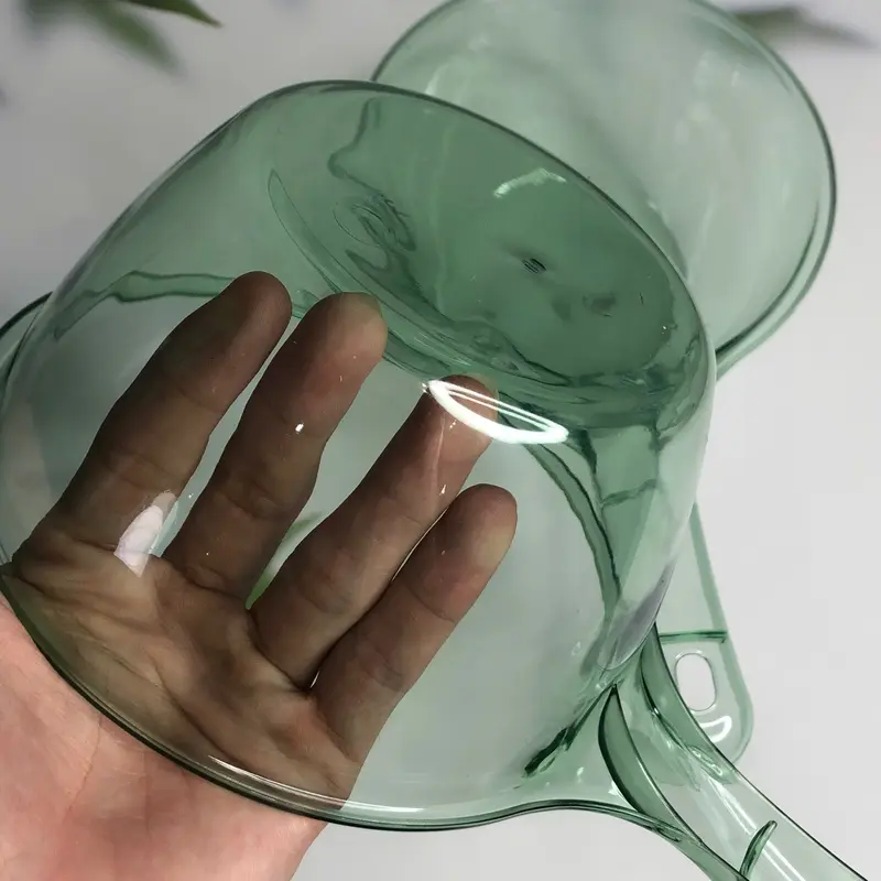 Combo 2 Ca Múc Nước Trong Suốt, Gáo Múc Nước Trong Suốt, Ca Múc Nước Nhà Tắm Nhựa PP Cao Cấp Có Quai Treo 4