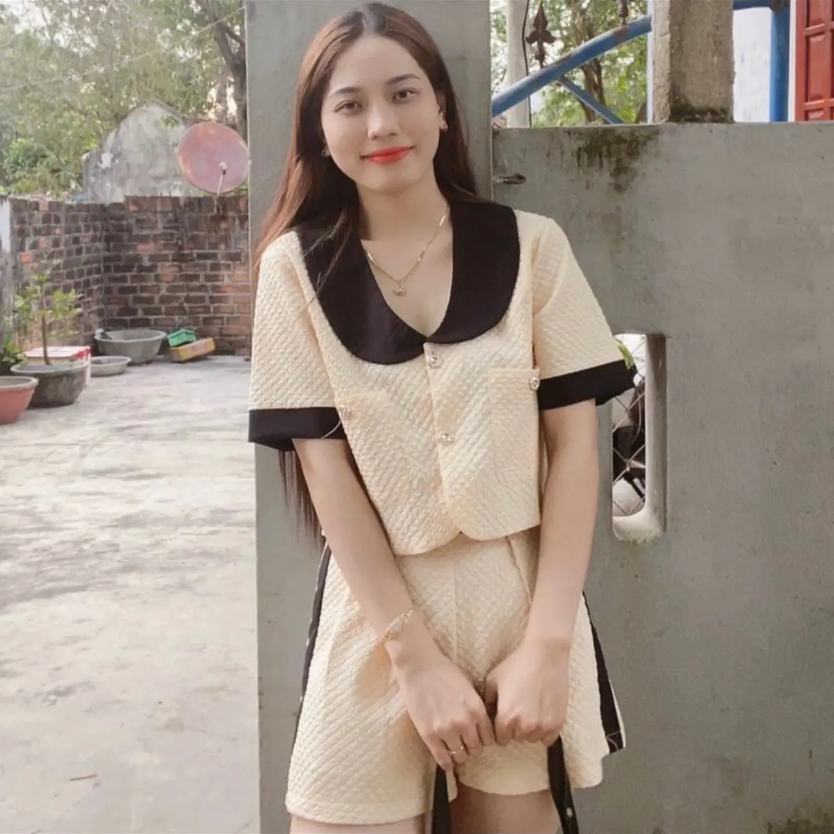 Sét xốp cổ bèo xinh tay ngắn