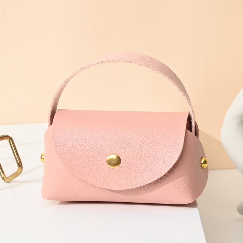 Product Introduction of Xiaohongshu Same Style Wedding Wedding Candy Bag Leather Buggy Bag Small Size Table Sugar Handbag Wedding Gift 5