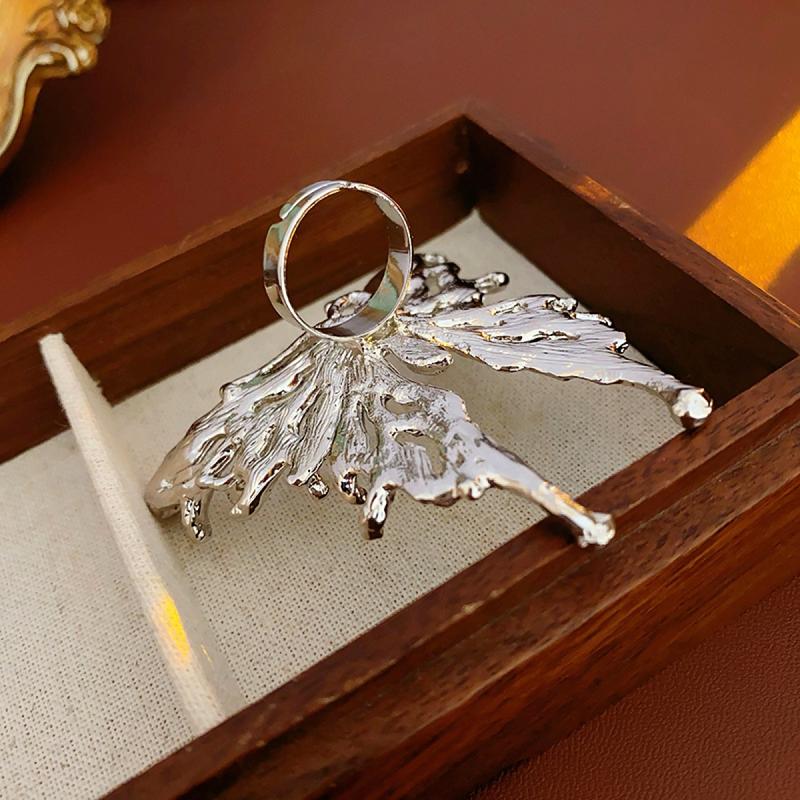 Product Introduction of Wrinkled butterfly opening ring for women, cool style, personalized metal index finger ring, niche high-end feel bracelet 15